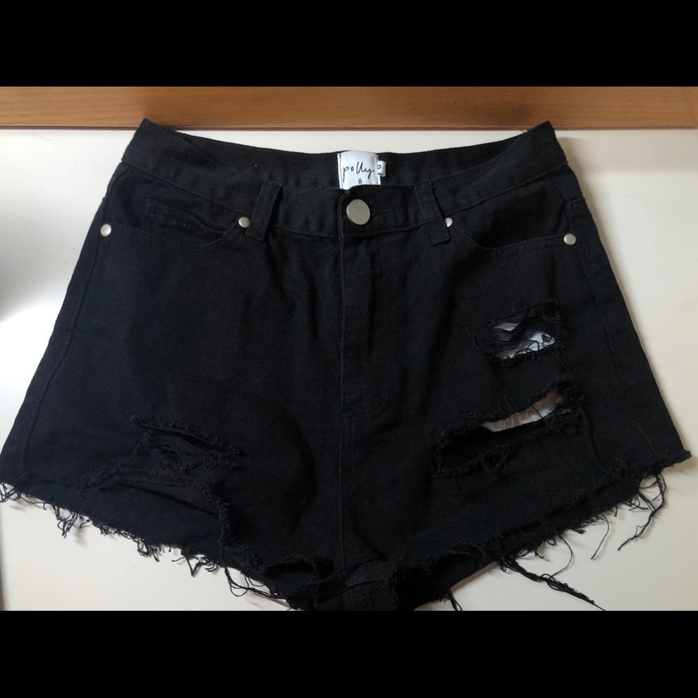 Princess Polly ripped black jean shorts!